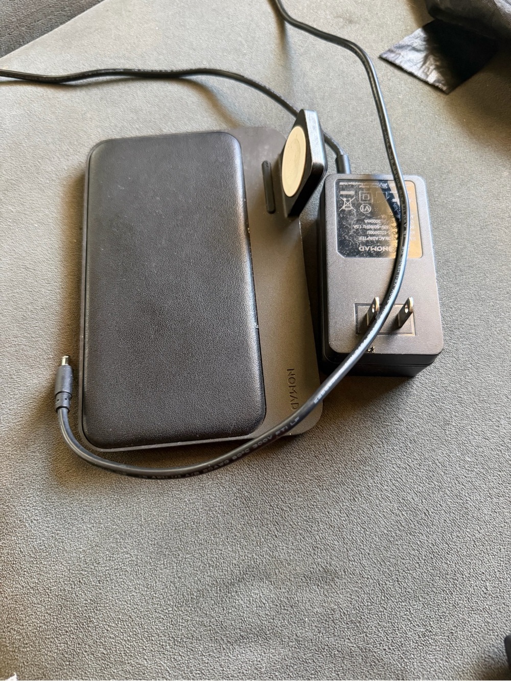 Nomad Black 3-in-1 Wireless Charging Pad with Watch Charger